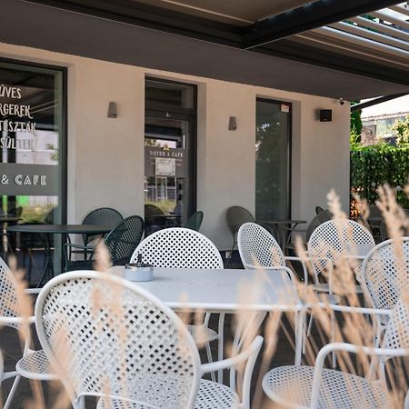 מישקולץ Lignum Hotel מראה חיצוני תמונה