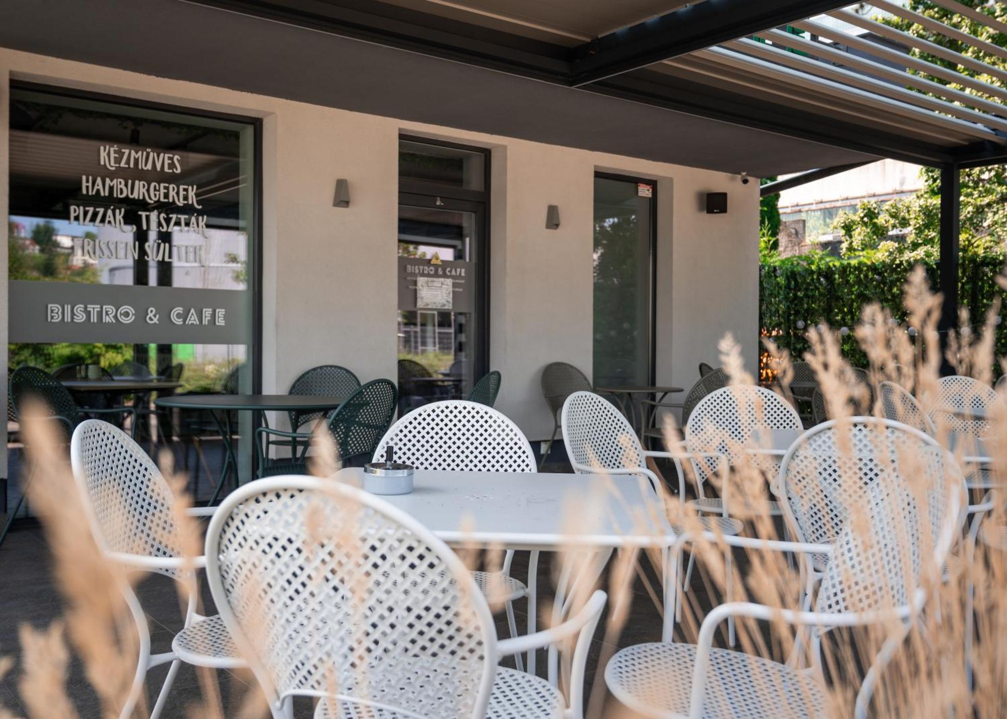 מישקולץ Lignum Hotel מראה חיצוני תמונה