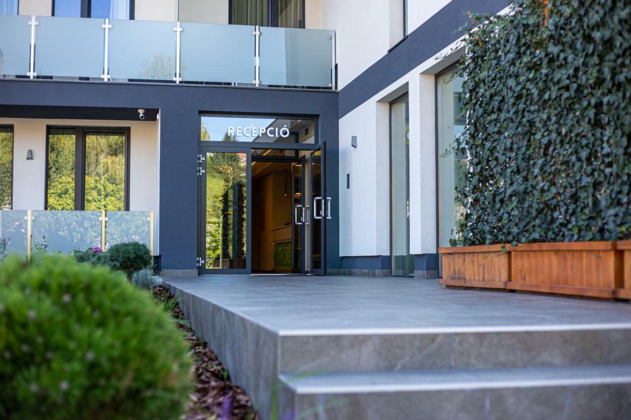 מישקולץ Lignum Hotel מראה חיצוני תמונה